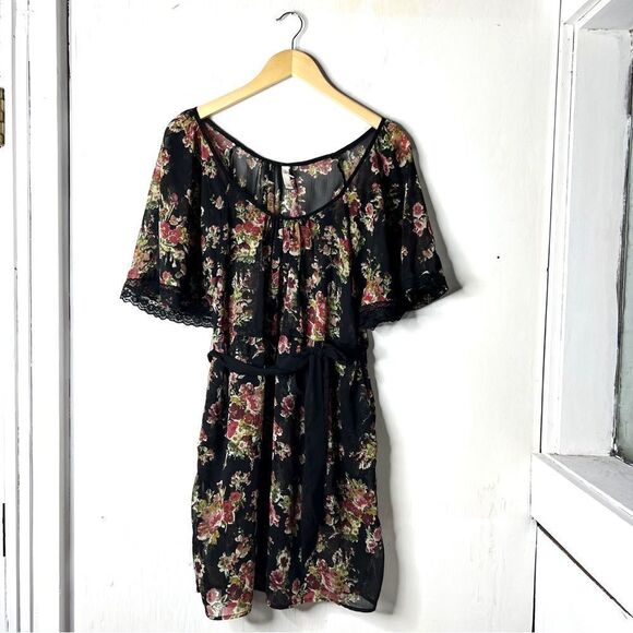 Xhilaration Dresses & Skirts - Xhilaration Black Sheer Floral Tunic Dress